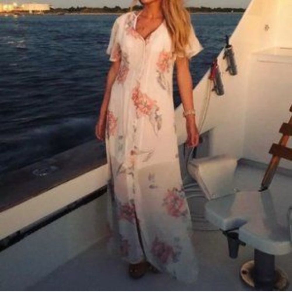 Current Air Asos XS Romantic Floral Maxi Dress White Flutter Sleeve Button
